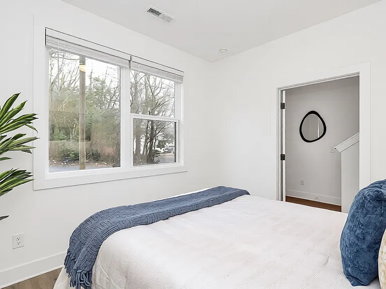 3426 Brookshire Blvd #1 — Photo 4