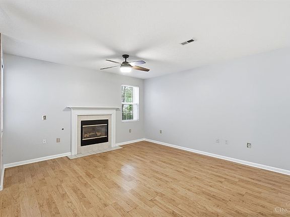 5th image of 7492 Mansion Cir APT B