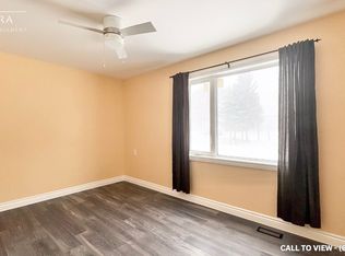 4427 Piperville Rd #1, Ottawa, ON K1G3N4