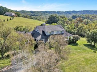 84 Green Level Rd, Boones Mill, VA 24065