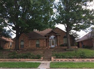 1316 Royal Palm Ln, Carrollton, TX 75007