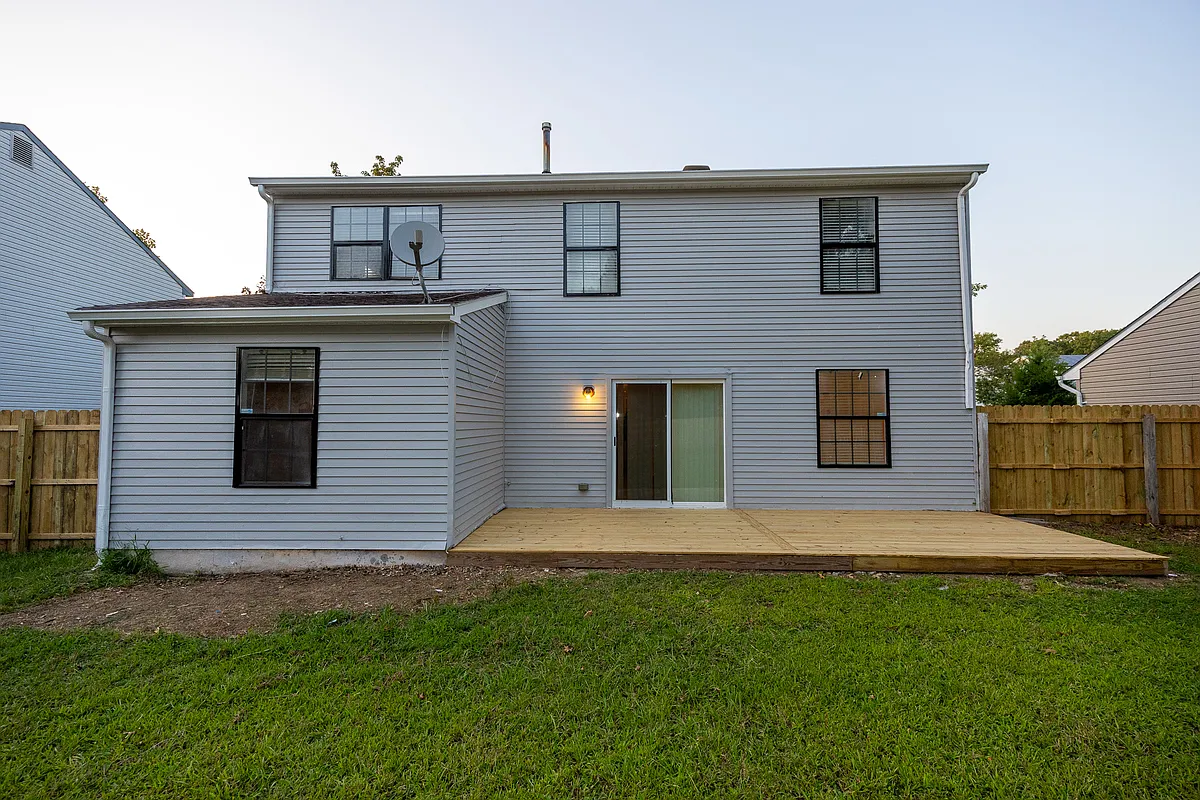 Building Photo - 41 Country Hollow Cir