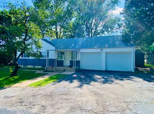 11459 Gravois Rd, Saint Louis, MO 63126