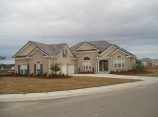 179 Kessinger Dr, Surfside Beach, SC 29575