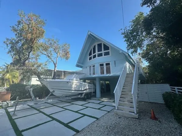 202 Mahogany Dr, Key Largo, FL 33037