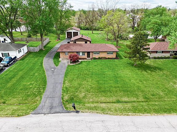 3rd image of 9027 Imperial Dr