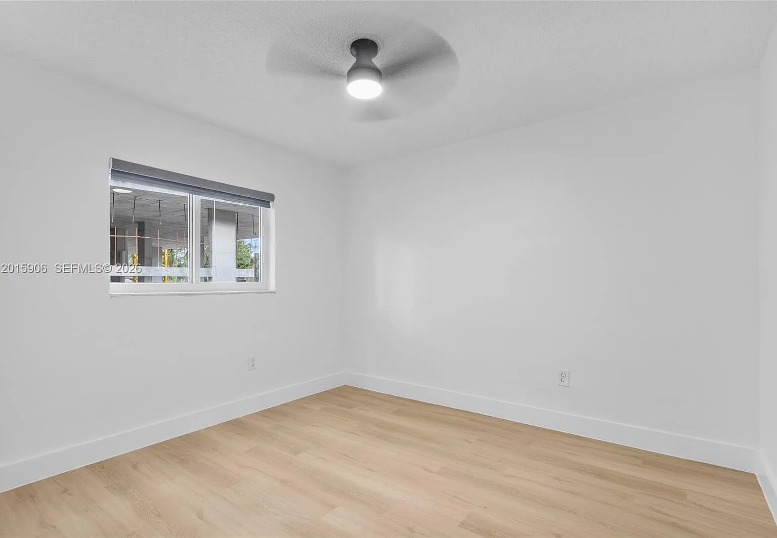 2 bed, 1.0 bath, $2,099 — Photo 3