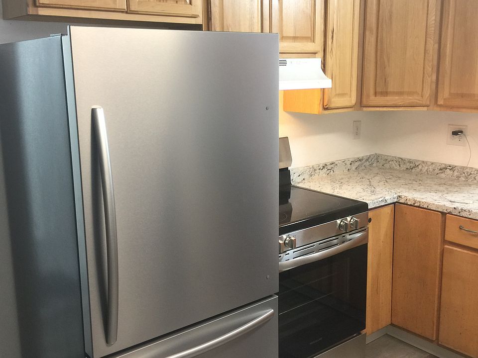 1st image of 352 Jago St #4