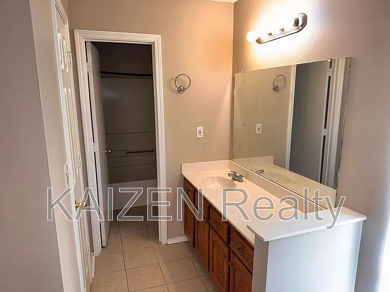 4192 Anderton Blvd — Photo 6
