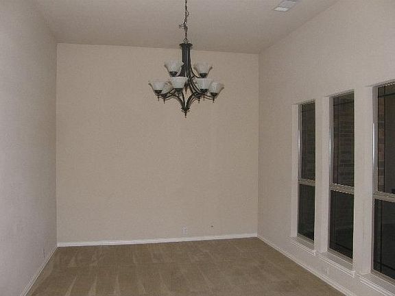 2nd image of 1813 Berkeley Dr