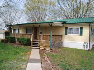 707 Ownby St, Seymour, TN 37865