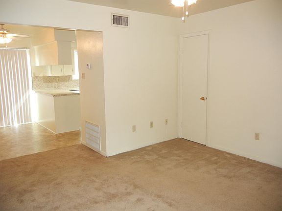 2nd image of 705 S Jackson St APT 10