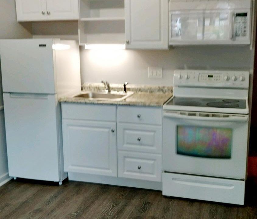 1st image of 101 Woodhaven Dr APT 83