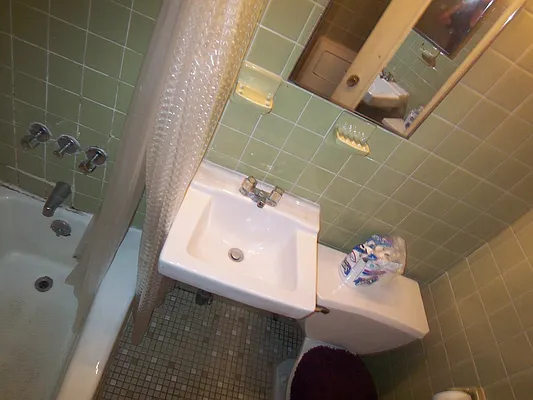 Rented by Fleet Realty | media 15