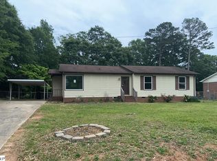 101 Riley Rd, Greenville, SC 29611