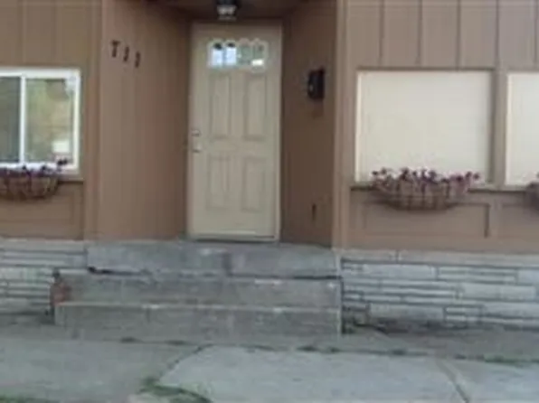 711 Woodstock Ave, Toledo, OH 43607