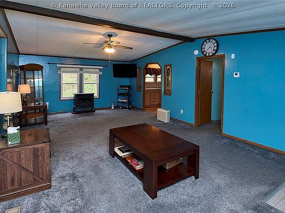 4th image of 1021 McComas Branch Rd