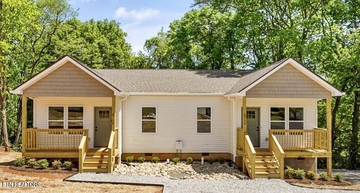 1st image of 5722/5724 Wallwood Rd