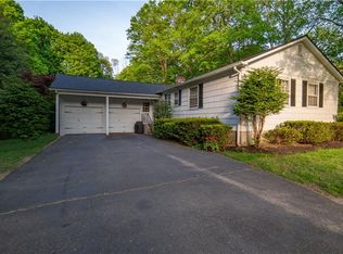 56 Tower Rd, Middlebury, CT 06762