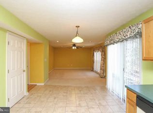 113 Foxtrap Dr, Glen Burnie, MD 21061