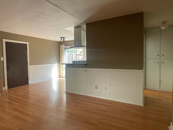 5th image of 11550 Nebraska Ave APT 114