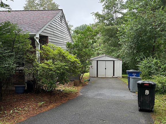 4th image of 11322 Old Hopkins Rd