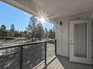 920 W Felicity Ln #21, Sisters, OR 97759