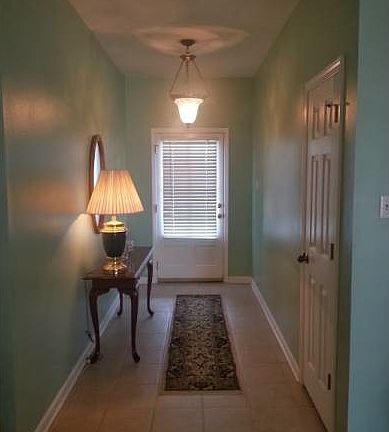 3rd image of 9884 Chapel Hill Dr