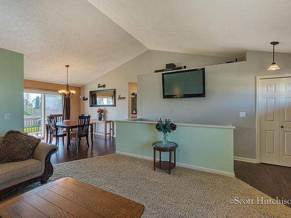 5th image of 6886 Cornerstone Dr SE