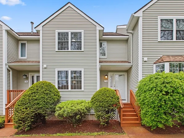 79 Patrick Rd #79, Tewksbury, MA 01876