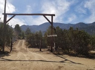 12864 Murphys Ln, Pearblossom, CA 93553