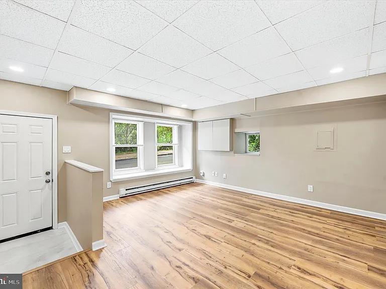 3889 Manayunk Ave #LOWER — Photo 8