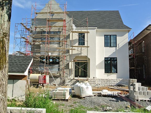 2nd image of 3625 Richland Ave
