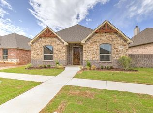 3421 Fountain Way, Granbury, TX 76049