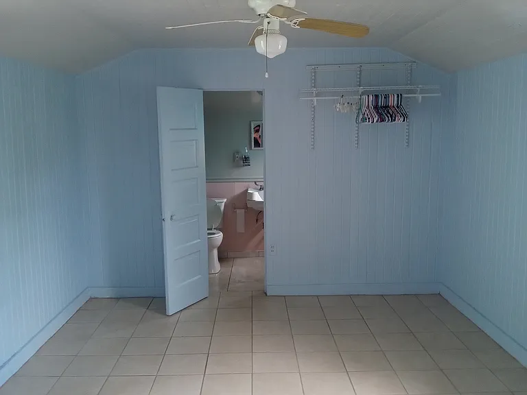 426 N E St #C — Photo 5