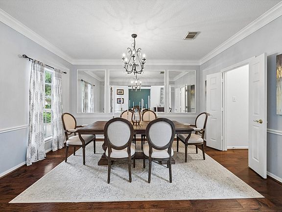 5th image of 1507 Kennebeck Pl