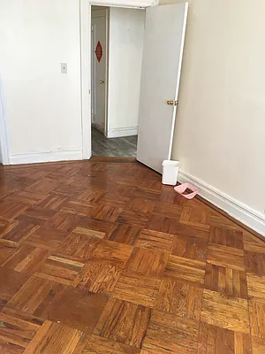 Rented by Redox Group Corp | media 4