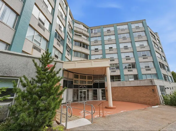 101 Mulberry St APT 120, Springfield, MA 01105