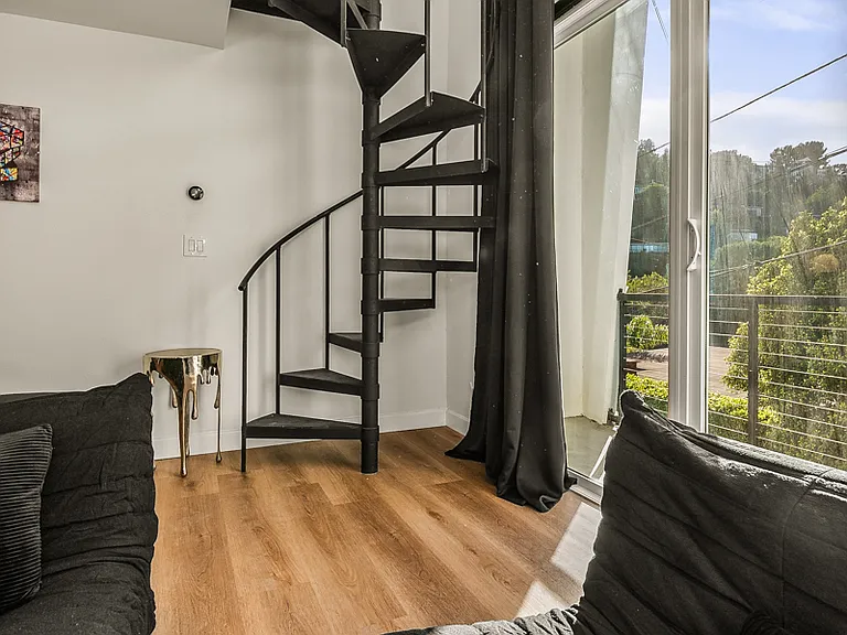2822 Oak Point Dr — Photo 6
