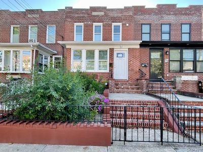 50-27 46th Street, Woodside, NY, 11377