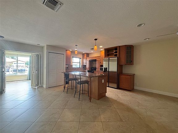 5th image of 13990 Nesting Way APT C