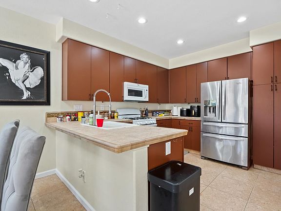 4th image of 3741 Brook Valley Cir