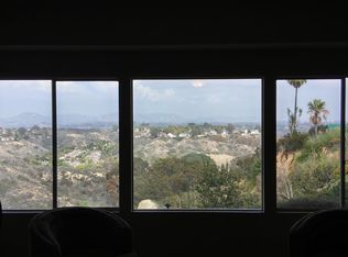 1823 Crest Dr, Encinitas, CA 92024