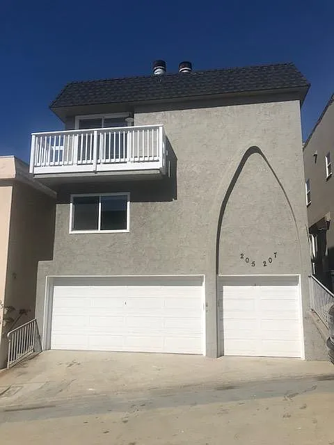 2 bed, 1.5 bath, 1000 sqft, $4,200 — Photo 2