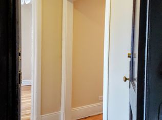 438 S Lombard Ave APT 3, Oak Park, IL 60302