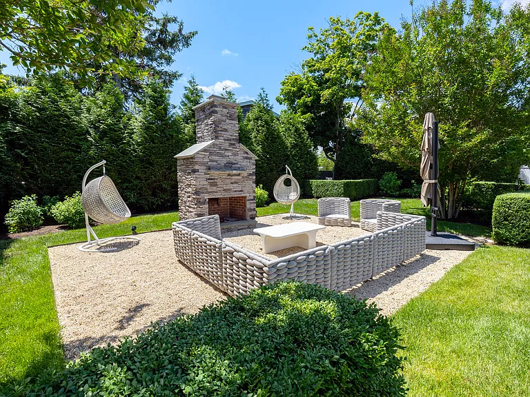 13 Beach Ln — Photo 20