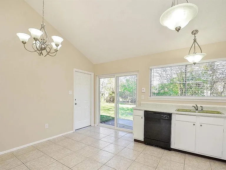10119 Leawood Blvd — Photo 24