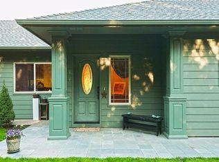 951 Galls Creek Rd, Gold Hill, OR 97525