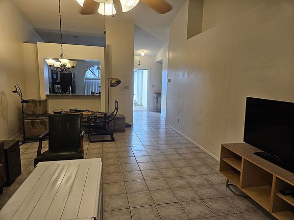 3rd image of 3160 Smoke Signal Cir