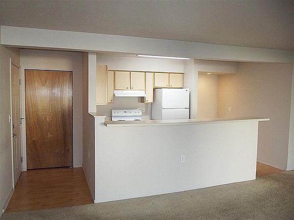 4th image of 22855 E Country Vista Dr Unit 361